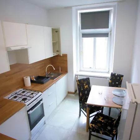 Arpika Lejlighed Zabkowice Slaskie